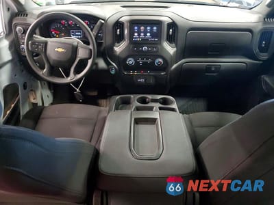 Zdjęcie 8 z 13 samochodu: 2025 CHEVROLET SILVERADO K1500 VIN:1GCRKAEK9SZ258775 - miniatura