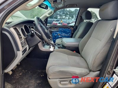 Zdjęcie 7 z 12 samochodu: 2012 TOYOTA TUNDRA GRADE VIN:5TFRM5F16CX047814 - miniatura