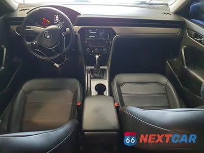 Zdjęcie 8 z 13 samochodu: 2021 VOLKSWAGEN PASSAT SE VIN:1VWSA7A38MC001728 - miniatura