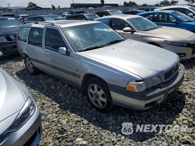 Czwarte zdjęcie samochodu z boku: 2000 VOLVO V70 XC VIN:YV1LZ56DXY2727361 - miniatura