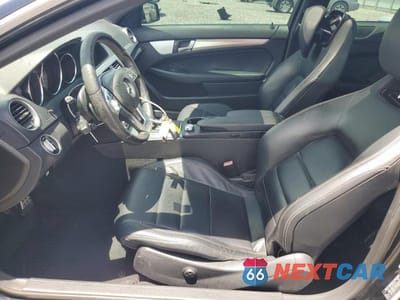 Zdjęcie 7 z 12 samochodu: 2012 MERCEDES-BENZ C 250 VIN:WDDGJ4HB4CF790161 - miniatura