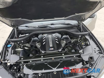 Zdjęcie 12 z 13 samochodu: 2022 BMW X5 M VIN:5YMJU0C06N9L57309 - miniatura