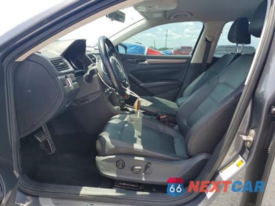 Zdjęcie 7 z 13 samochodu: 2018 VOLKSWAGEN PASSAT S VIN:1VWAA7A30JC027327 - miniatura
