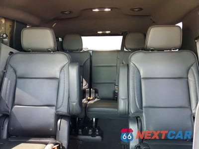 Zdjęcie 10 z 14 samochodu: 2023 GMC YUKON DENALI VIN:1GKS2DKLXPR480561 - miniatura