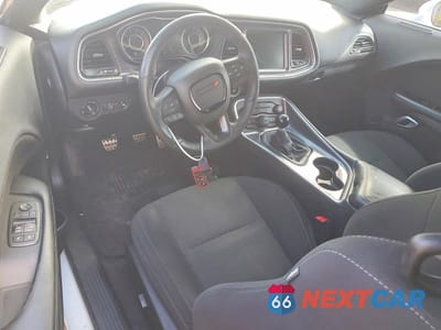 Zdjęcie 8 z 12 samochodu: 2016 DODGE CHALLENGER R VIN:2C3CDZFJ6GH166023 - miniatura