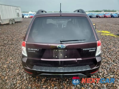 Zdjęcie 6 z 12 samochodu: 2013 SUBARU FORESTER VIN:JF2SHADC0DG417127 - miniatura