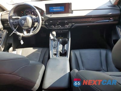 Zdjęcie 8 z 12 samochodu: 2024 HONDA ACCORD TOURING HYBRID VIN:1HGCY2F87RA074569 - miniatura