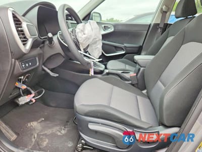 Zdjęcie 7 z 14 samochodu: 2025 KIA SOUL LX VIN:KNDJ23AU0S7943632 - miniatura