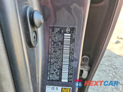 Zdjęcie 12 z 12 samochodu: 2016 TOYOTA PRIUS V THREE VIN:JTDZN3EU9GJ047960 - miniatura