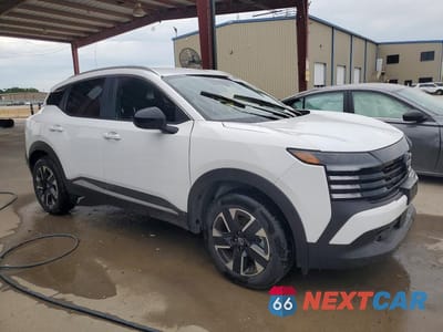 Czwarte zdjęcie samochodu z boku: 2026 NISSAN KICKS SV VIN:3N8AP6CB1TL362155 - miniatura