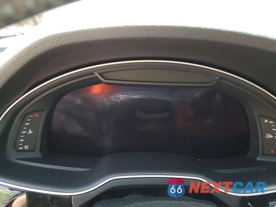 Zdjęcie 9 z 13 samochodu: 2017 AUDI Q7 PREMIUM PLUS VIN:WA1LAAF70HD022339 - miniatura