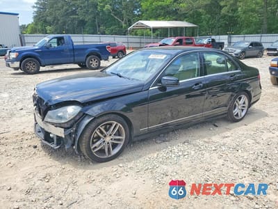 2014 MERCEDES-BENZ C 300 4MATIC WDDGF8AB8EA933406 - główne zdjęcie licytacji z USA - miniatura