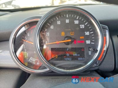 Zdjęcie 9 z 12 samochodu: 2020 MINI COOPER VIN:WMWXU7C04L2M10409 - miniatura