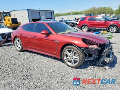 Czwarte zdjęcie samochodu z boku: 2014 PORSCHE PANAMERA 2 VIN:WP0AA2A70EL013734 - miniatura