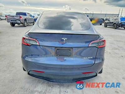 Zdjęcie 6 z 13 samochodu: 2023 TESLA MODEL Y VIN:7SAYGDEF7PF874976 - miniatura