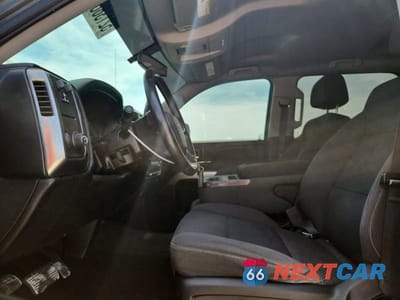 Zdjęcie 7 z 12 samochodu: 2018 CHEVROLET SILVERADO C1500 LT VIN:3GCPCREC0JG462987 - miniatura