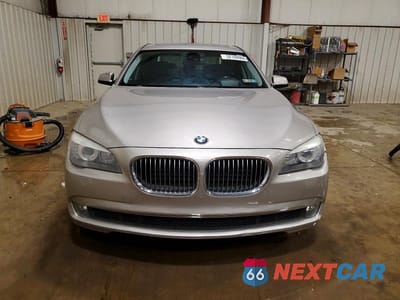 Piąte zdjęcie samochodu w środku: 2012 BMW 750 LXI VIN:WBAKC8C51CC436720 - miniatura