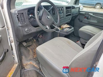 Zdjęcie 8 z 13 samochodu: 2009 CHEVROLET EXPRESS G3500 VIN:1GBJG31K491101488 - miniatura