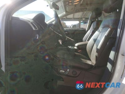 Zdjęcie 7 z 13 samochodu: 2013 AUDI Q7 PREMIUM PLUS VIN:WA1LGAFE2DD012032 - miniatura