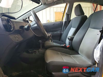 Zdjęcie 7 z 13 samochodu: 2016 TOYOTA PRIUS VIN:JTDKDTB39G1137545 - miniatura