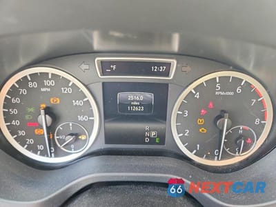 Zdjęcie 9 z 13 samochodu: 2018 INFINITI QX30 PREMIUM VIN:SJKCH5CR0JA049933 - miniatura