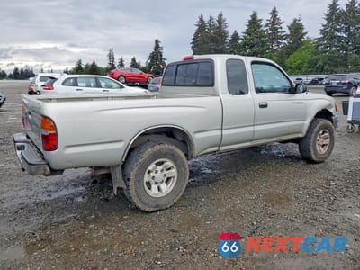 Trzecie zdjęcie samochodu z tyłu: 2000 TOYOTA TACOMA XTRACAB PRERUNNER VIN:4TASM92NXYZ674993 - miniatura
