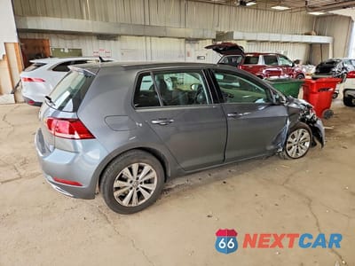 Trzecie zdjęcie samochodu z tyłu: 2021 VOLKSWAGEN GOLF VIN:3VWW57AU7MM004889 - miniatura