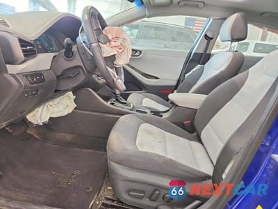 Zdjęcie 7 z 12 samochodu: 2020 HYUNDAI IONIQ SEL VIN:KMHC85LC7LU196407 - miniatura