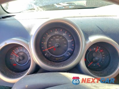 Zdjęcie 9 z 13 samochodu: 2004 HONDA ELEMENT EX VIN:5J6YH28624L004985 - miniatura