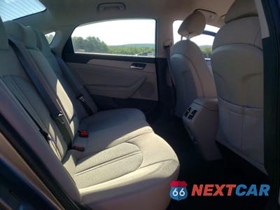 Zdjęcie 10 z 12 samochodu: 2018 HYUNDAI SONATA SEL+ VIN:5NPE34AF6JH712900 - miniatura