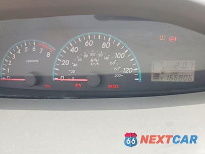 Zdjęcie 9 z 13 samochodu: 2012 TOYOTA YARIS FLEET VIN:JTDBT4K35CL018446 - miniatura