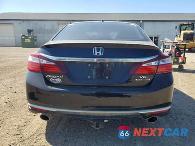 Zdjęcie 6 z 12 samochodu: 2017 HONDA ACCORD TOURING VIN:1HGCR3F91HA005032 - miniatura