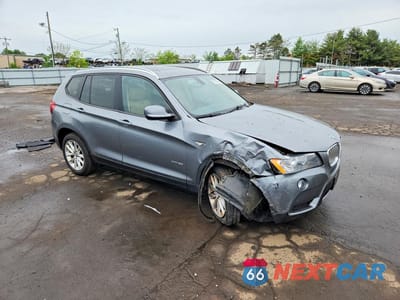 Czwarte zdjęcie samochodu z boku: 2013 BMW X3 XDRIVE28I VIN:5UXWX9C51D0A15888 - miniatura