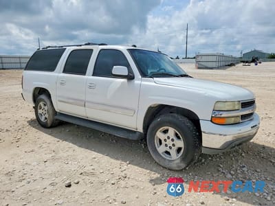 Czwarte zdjęcie samochodu z boku: 2004 CHEVROLET SUBURBAN C1500 VIN:3GNEC16Z34G298755 - miniatura