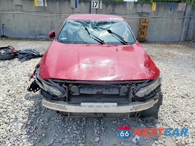 Piąte zdjęcie samochodu w środku: 2019 HONDA ACCORD SPORT VIN:1HGCV1F30KA001640 - miniatura