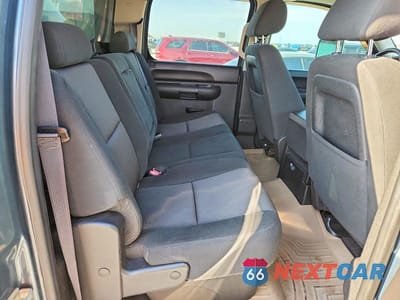 Zdjęcie 10 z 12 samochodu: 2011 CHEVROLET SILVERADO K2500 HEAVY DUTY LT VIN:1GC1KXCG0BF251634 - miniatura