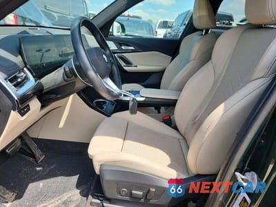 Zdjęcie 7 z 13 samochodu: 2023 BMW X1 XDRIVE28I VIN:WBX73EF08P5X99648 - miniatura