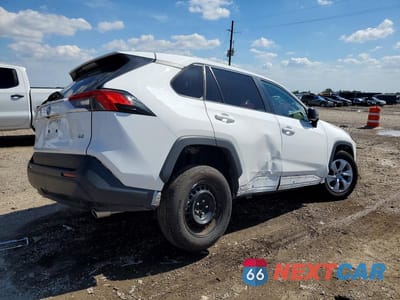 Trzecie zdjęcie samochodu z tyłu: 2024 TOYOTA RAV4 LE VIN:2T3H1RFV9RW307344 - miniatura