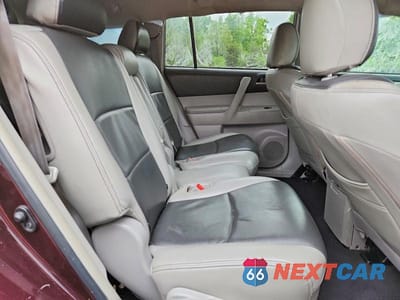 Zdjęcie 11 z 13 samochodu: 2012 TOYOTA HIGHLANDER BASE VIN:5TDZK3EH7CS060490 - miniatura