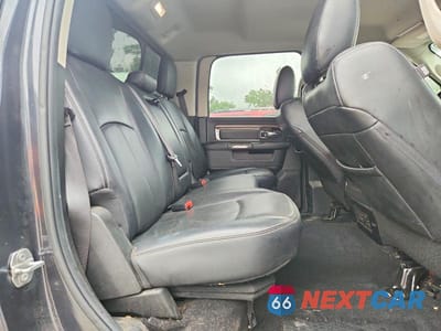 Zdjęcie 10 z 12 samochodu: 2019 RAM 1500 CLASSIC LARAMIE VIN:1C6RR6NM8KS707504 - miniatura