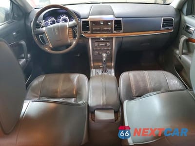 Zdjęcie 8 z 13 samochodu: 2010 LINCOLN MKZ VIN:3LNHL2JC2AR654719 - miniatura