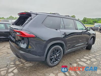 Trzecie zdjęcie samochodu z tyłu: 2025 TOYOTA GRAND HIGHLANDER HYBRID NIGHTSHADE VIN:5TDACAB5XSS042282 - miniatura