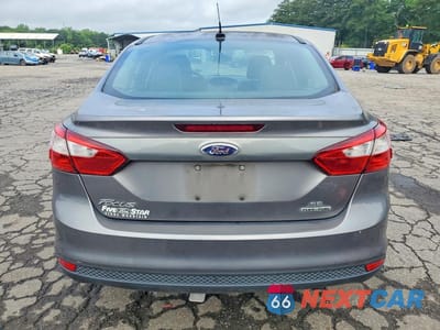 Zdjęcie 6 z 12 samochodu: 2014 FORD FOCUS SE VIN:1FADP3F21EL446855 - miniatura