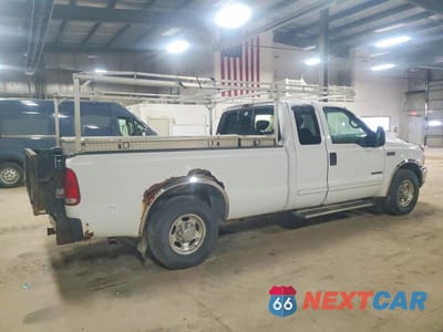 Trzecie zdjęcie samochodu z tyłu: 2001 FORD F250 SUPER DUTY VIN:1FTNX20F91EB46323 - miniatura