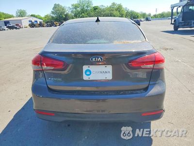 Zdjęcie 6 z 12 samochodu: 2017 KIA FORTE LX VIN:3KPFK4A73HE013562 - miniatura