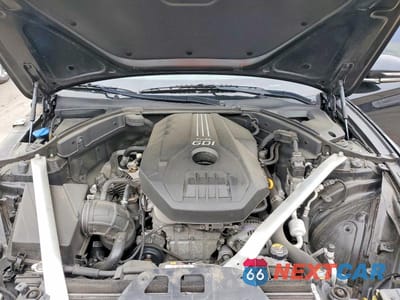 Zdjęcie 11 z 13 samochodu: 2022 GENESIS G70 2.0T VIN:KMTG34TA3NU091154 - miniatura