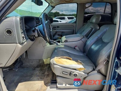 Zdjęcie 7 z 13 samochodu: 2005 CHEVROLET TAHOE C1500 VIN:1GNEC13T05R200234 - miniatura