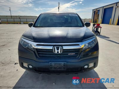 Piąte zdjęcie samochodu w środku: 2019 HONDA RIDGELINE SPORT VIN:5FPYK3F12KB034757 - miniatura