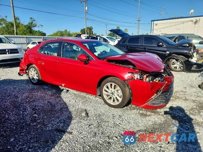Czwarte zdjęcie samochodu z boku: 2024 TOYOTA CAMRY LE VIN:4T1C11AK8RU190311 - miniatura