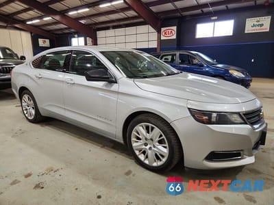 Czwarte zdjęcie samochodu z boku: 2019 CHEVROLET IMPALA LS VIN:2G11X5S31K9115101 - miniatura